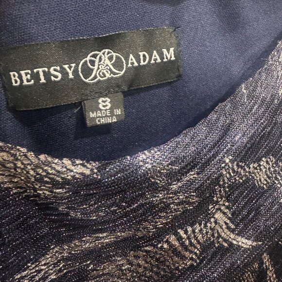 Betsy & Adam Navy & Silver One-Shoulder Gown With Metallic Leaf Pattern & Keyhol - Picture 4 of 6